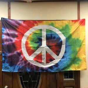 The-dye peace flag